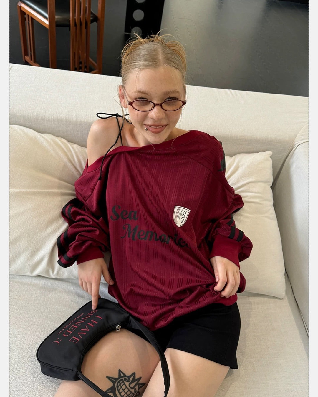0 logo shoulder-T