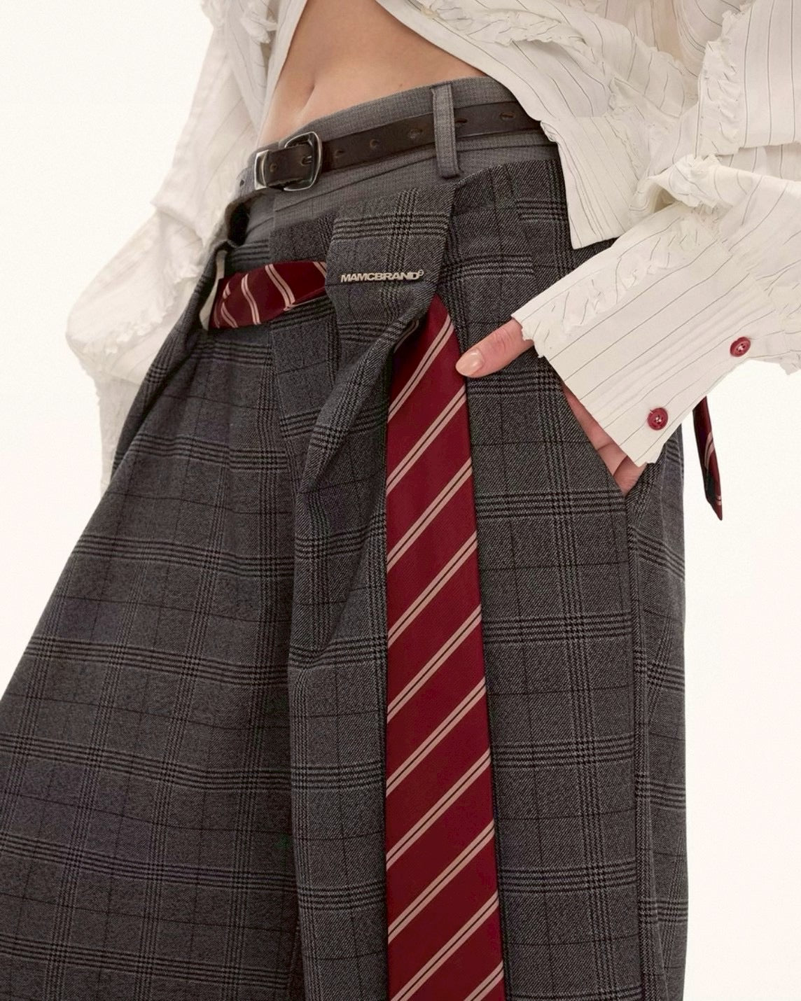 tuck wide pants