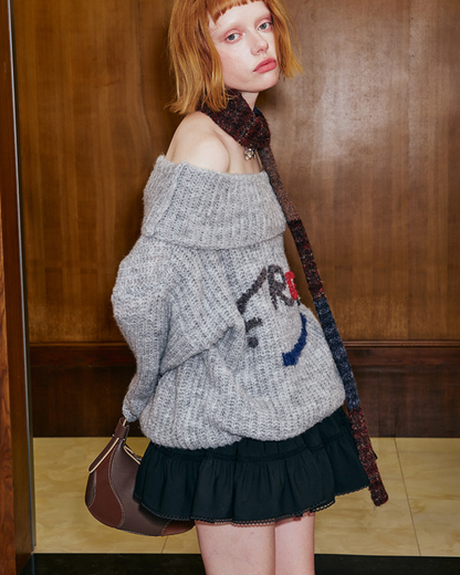 00 logo sweater