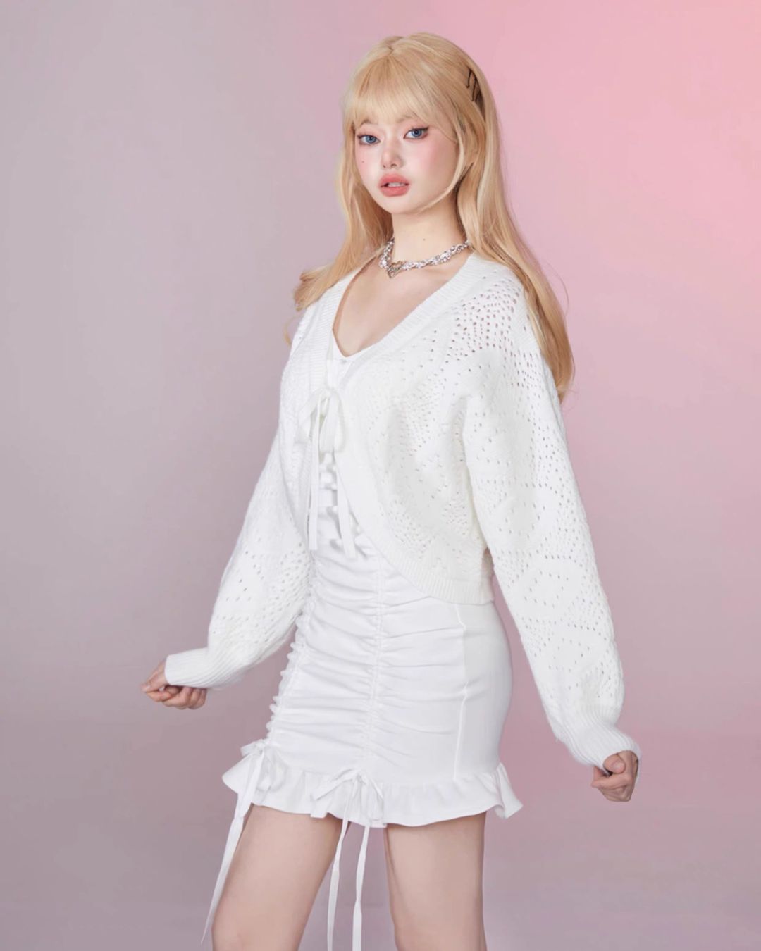 0 pleats one-piece
