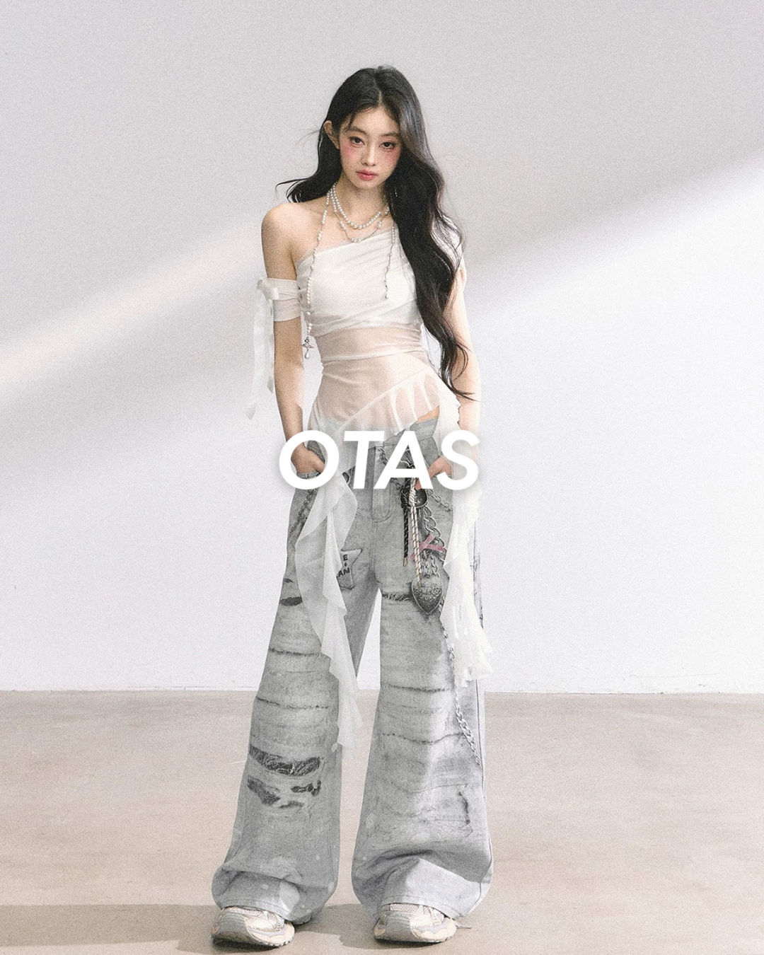 0 chain denim