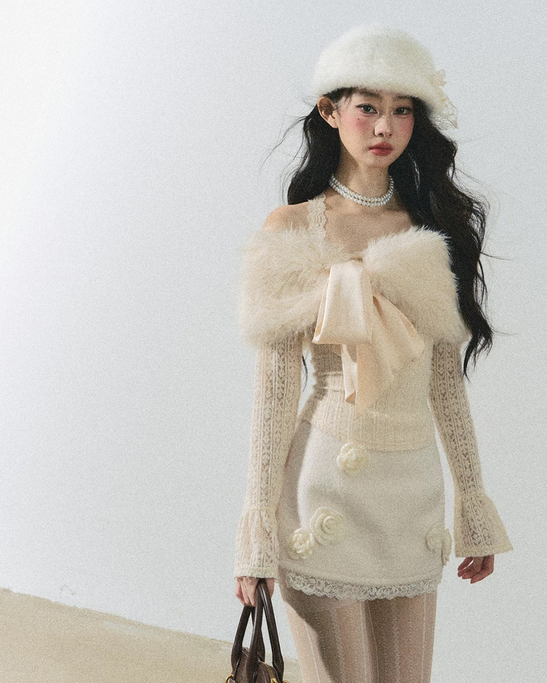 01 antique sweater