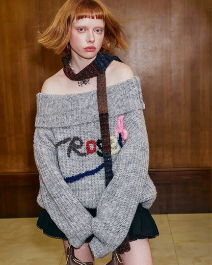 00 logo sweater