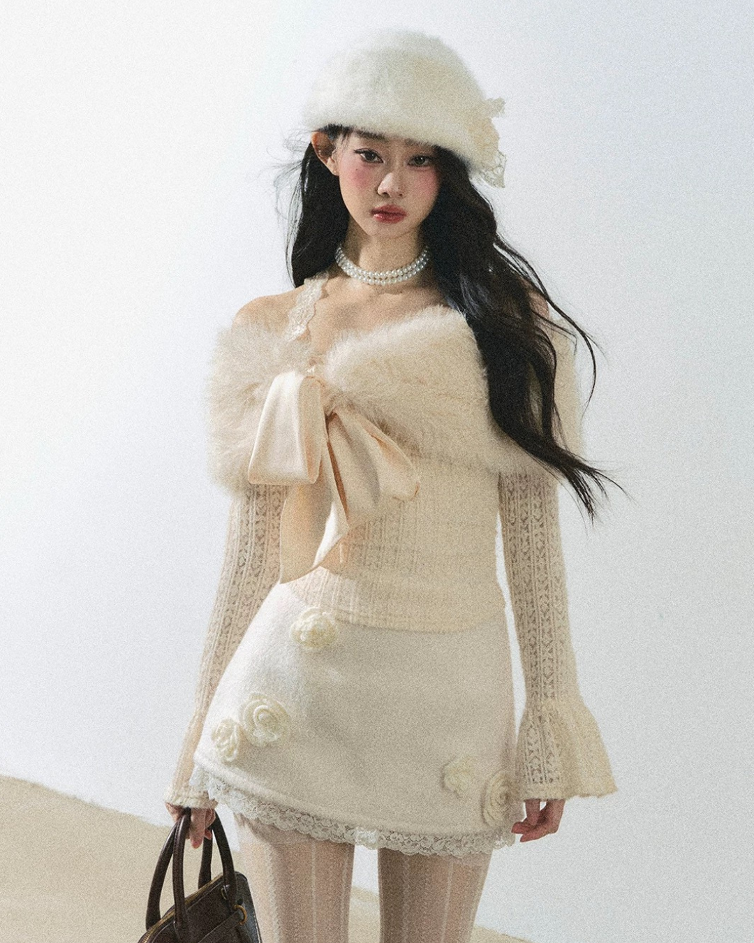 01 antique sweater