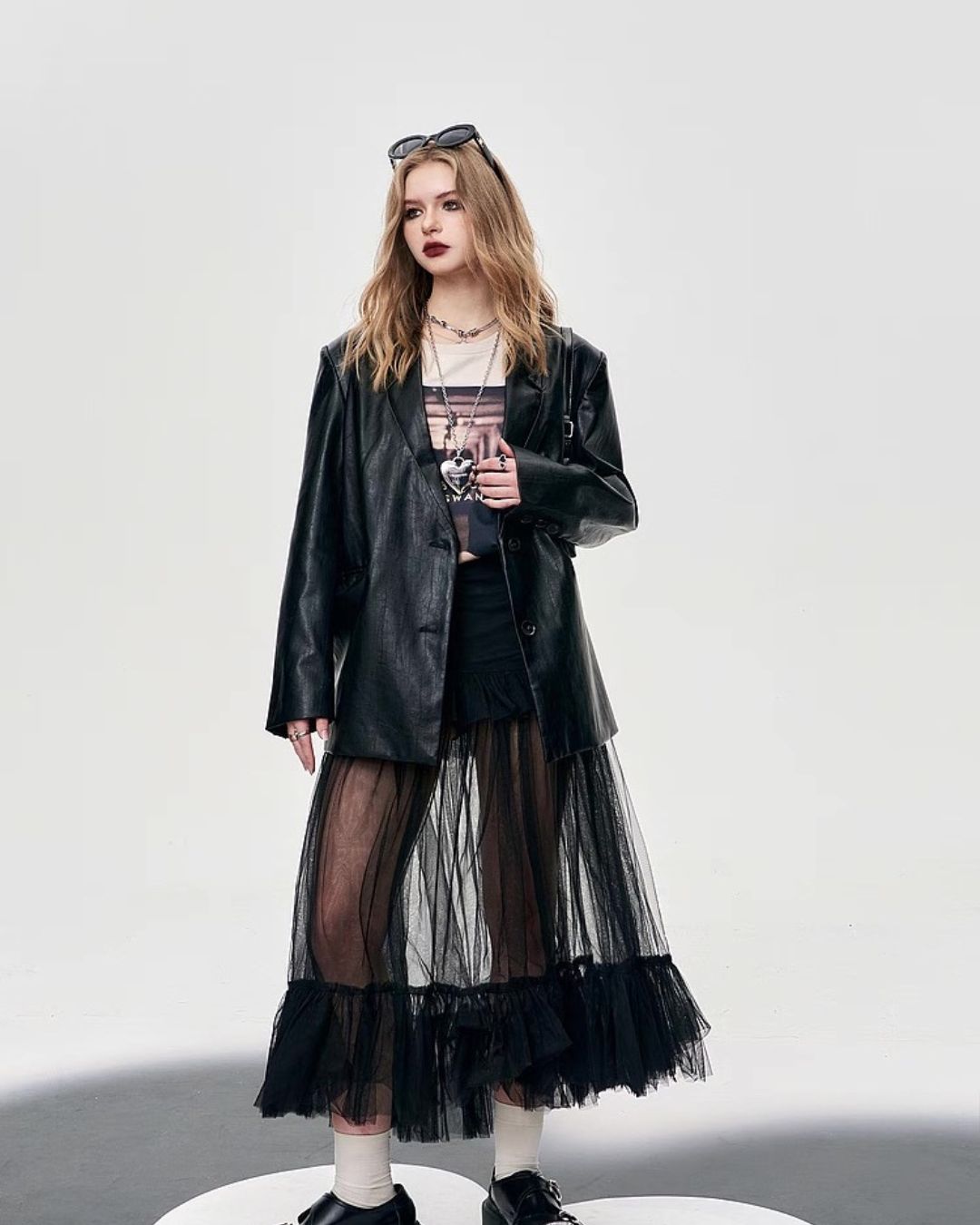 0 See-through skirt