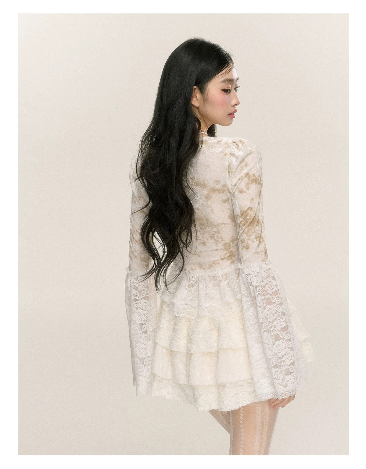 02 feminine blouse
