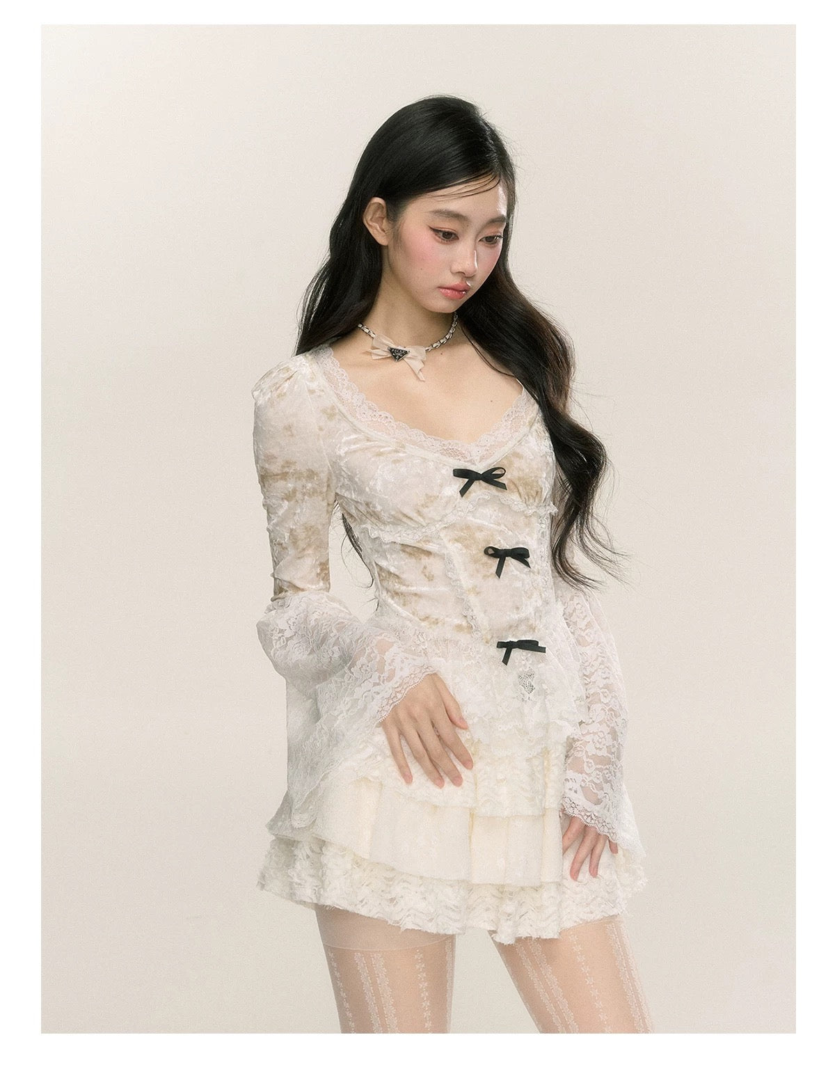 02 feminine blouse
