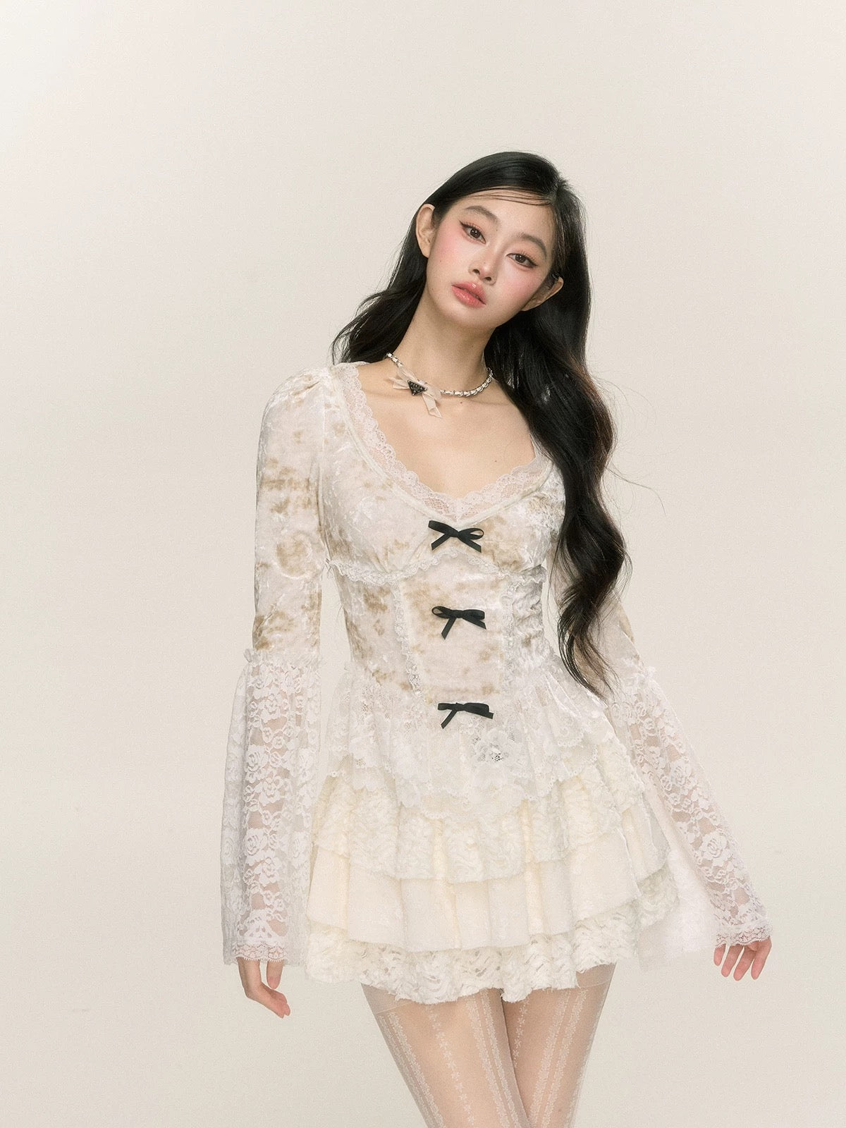 02 feminine blouse