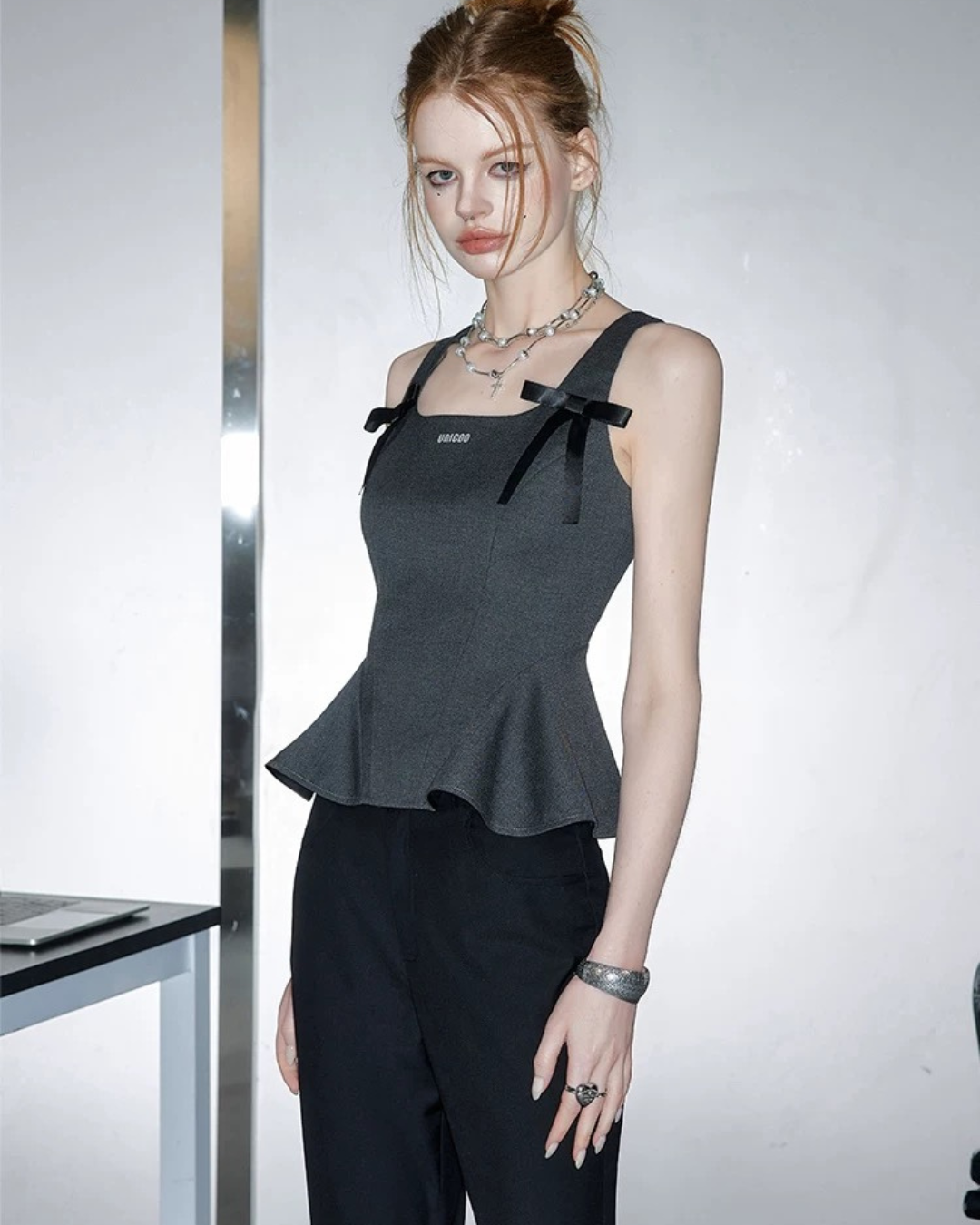 0ribbon tank top